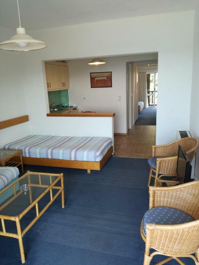 Apollon Suites Karystos  Luaran gambar